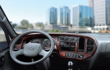 Cabin nội thất xe tải Hyundai Mighty W750